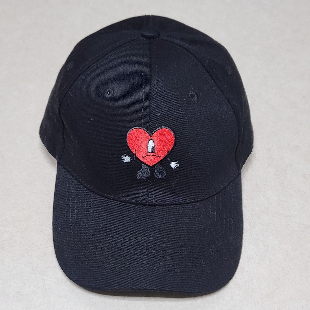 Bad Bunny Un Verano Sin Ti Sad Heart Embroidered Black Baseballโ Cap Dad Hat